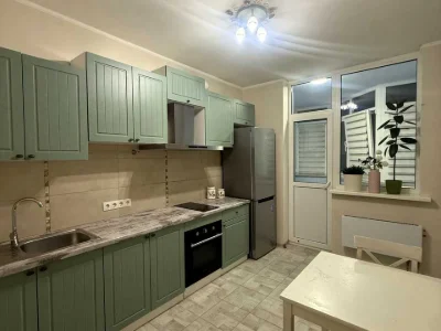 Apartment. Mykhola Bazhan Prospekt, Kyiv