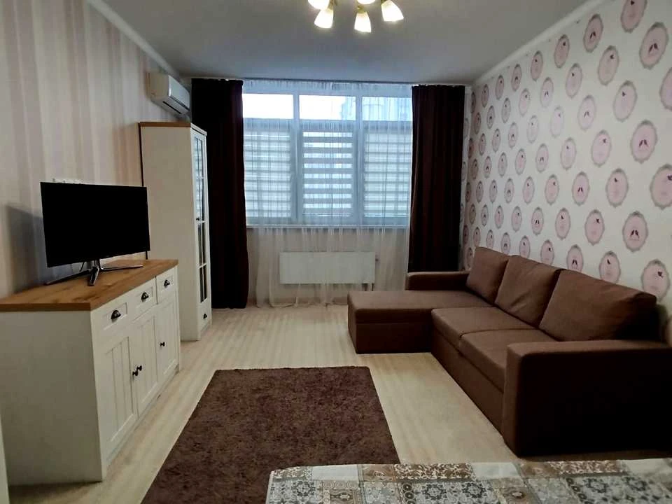 Apartment. Mykhola Bazhan Prospekt, Kyiv