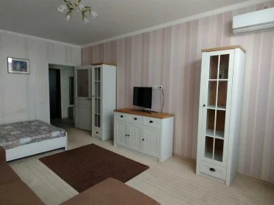 Apartment. Mykhola Bazhan Prospekt, Kyiv