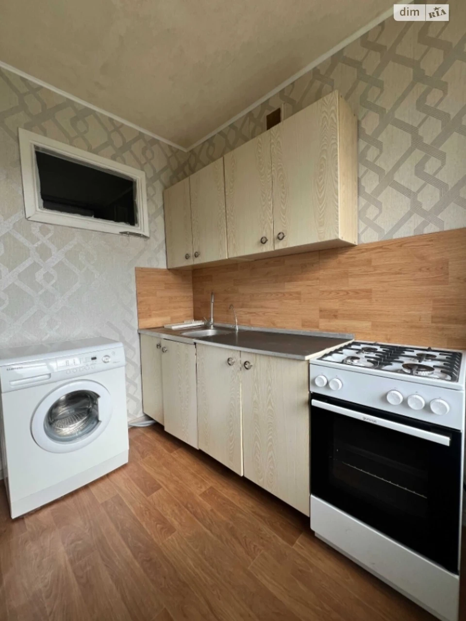 Long-Term Rental Apartment, Dniprovsky