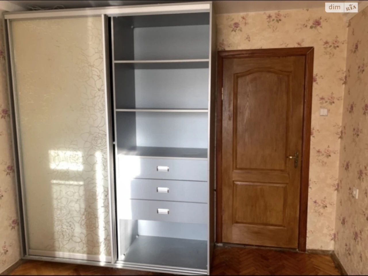 Long Term Rental Apartment Dniprovsky