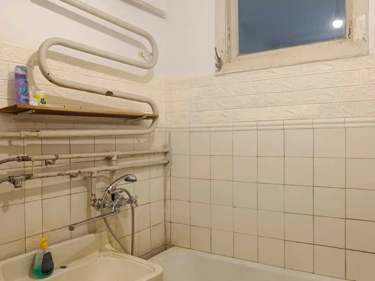 Apartment. Kyiv, Vydradnyi Prospect.