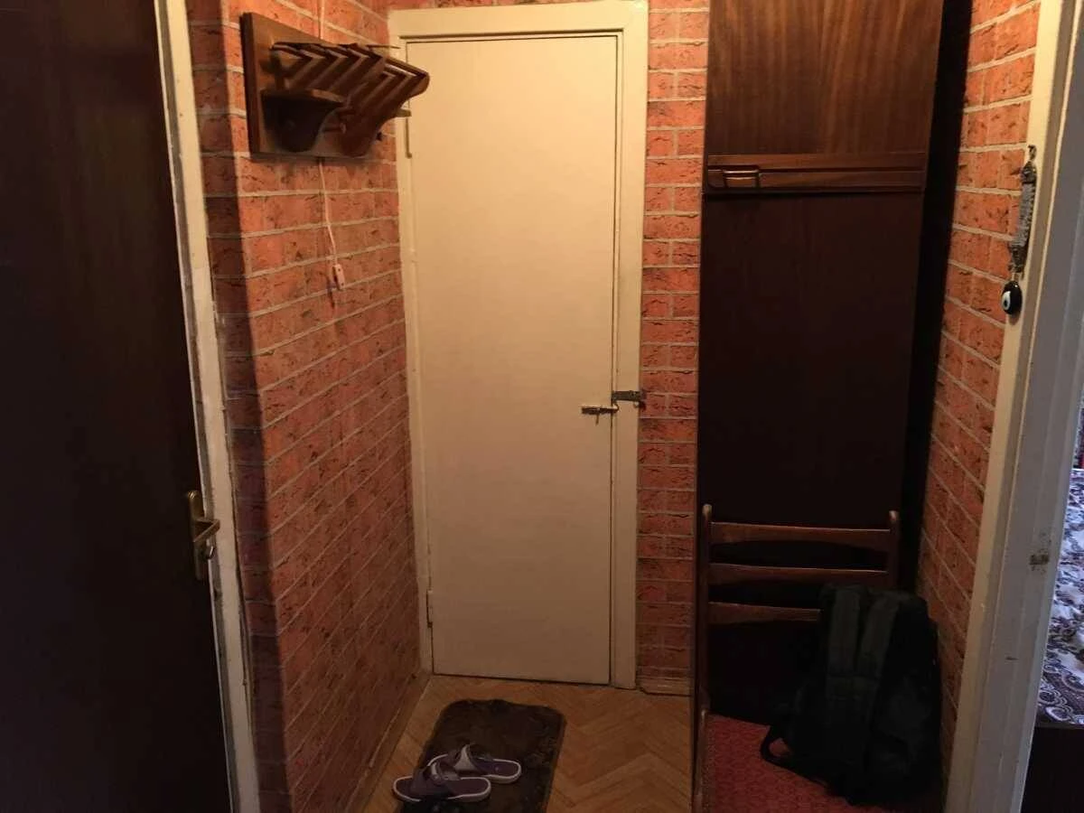For Rent Long Term 1-Bedroom Apartment, Kyiv, Desniansky, Bratislav