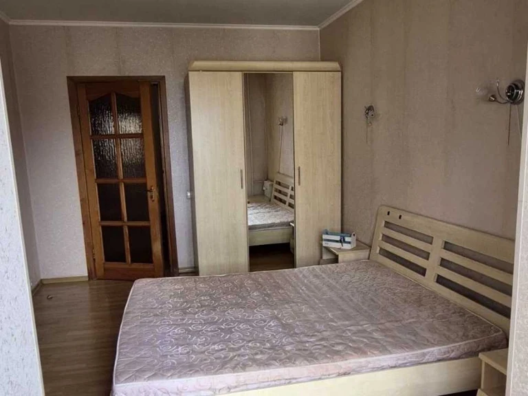 Квартира. Киев, Здолбуновская улица