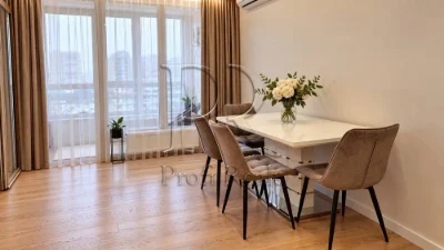 2-room apartment, 68 sq m, Warsaw/Kisterov. 18/6. Renovated. Generator
