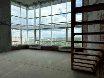 Квартира. Киев, проспект Голосеевский