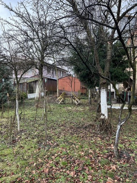 Продаж 4 кім.квартири вул. Берчені