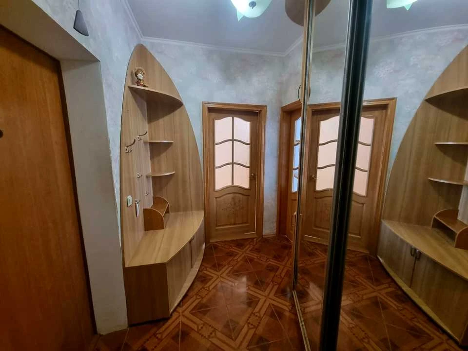 Apartment. Mykhola Bazhana Avenue, Kyiv