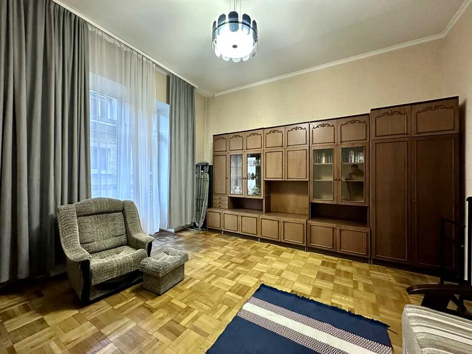 Apartment. Spaska st. Kyiv