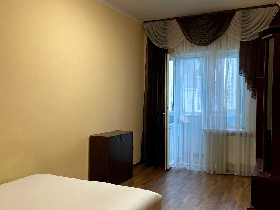 Apartment. Petro Grygorienka Prospekt, Kyiv