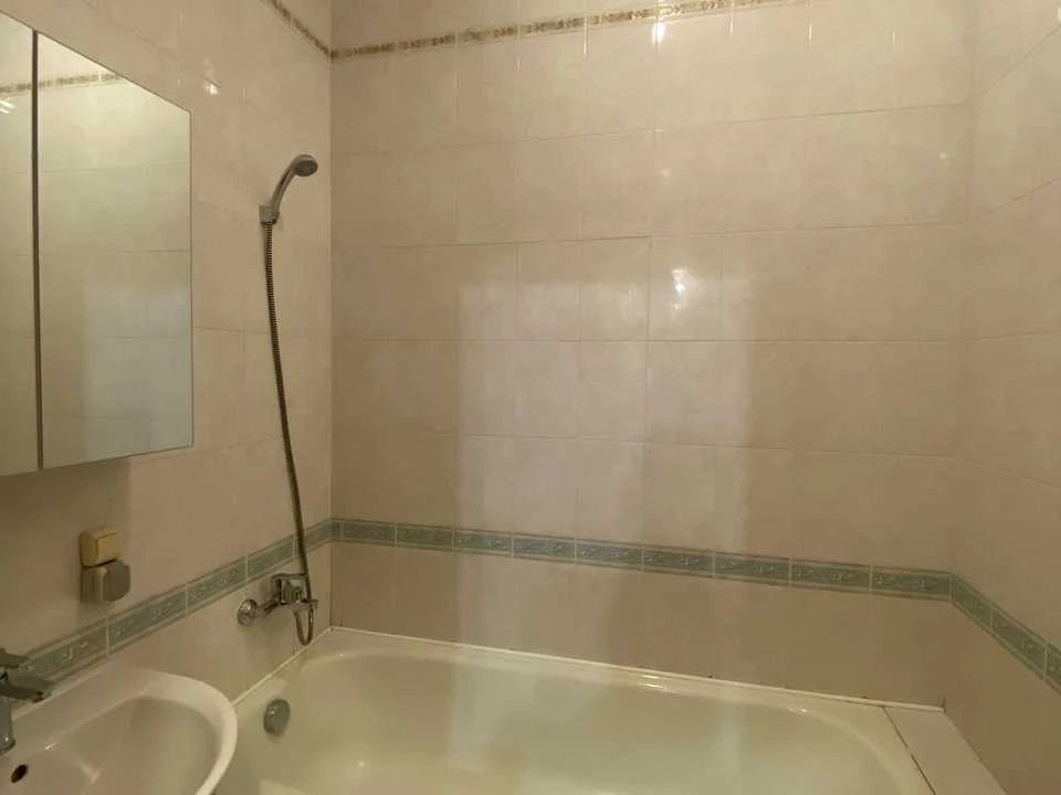 Apartment. Petro Grygorienka Prospekt, Kyiv