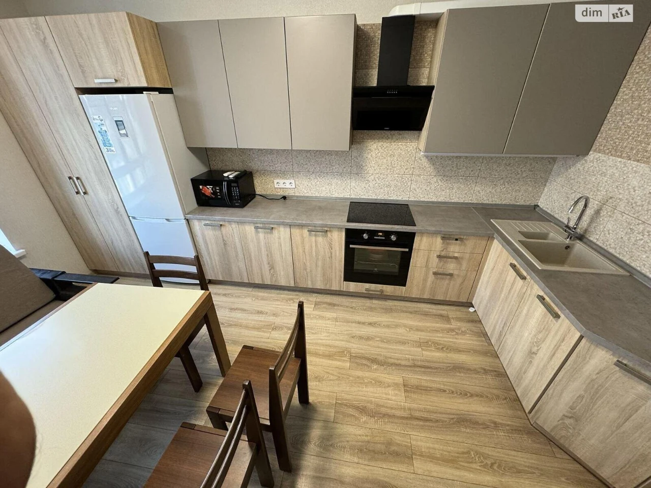 Long-Term Rental Apartment, Saperna Slobidka