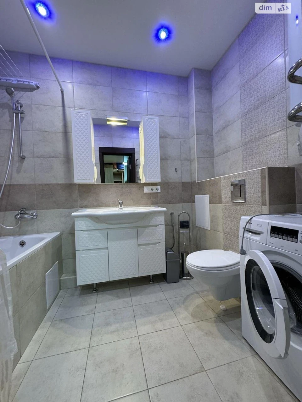Long-Term Rental Apartment, Saperna Slobidka