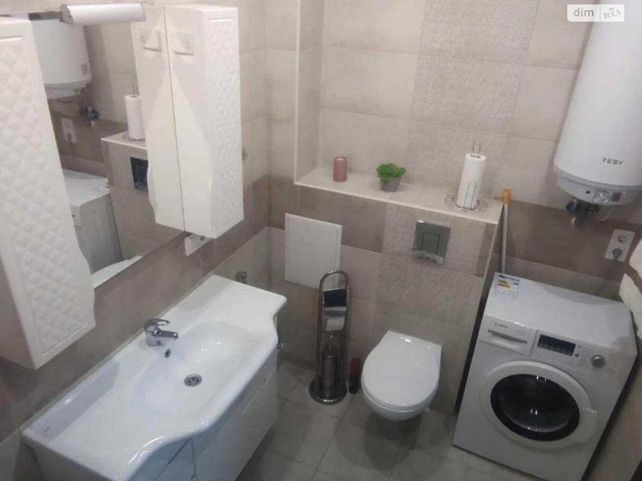 Long-Term Rental Apartment, Saperna Slobidka