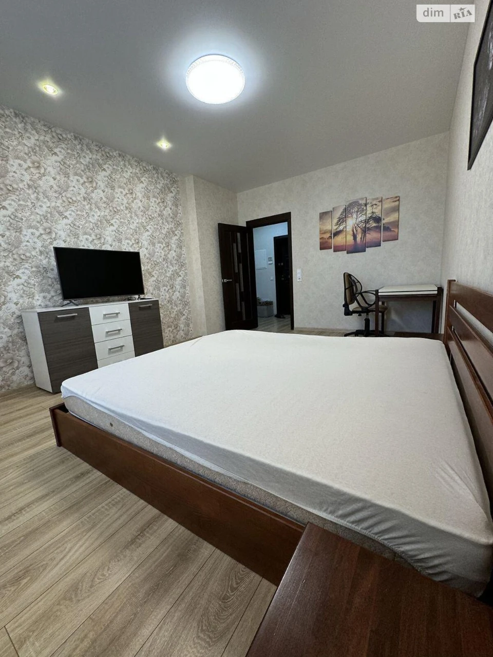 Long-Term Rental Apartment, Saperna Slobidka