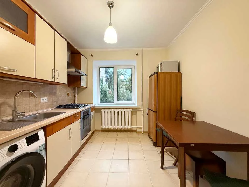 Apartment. Lesya Ukrainka Blvd., Kyiv