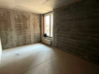 Apartment. Дніprovska nabreshna vul.