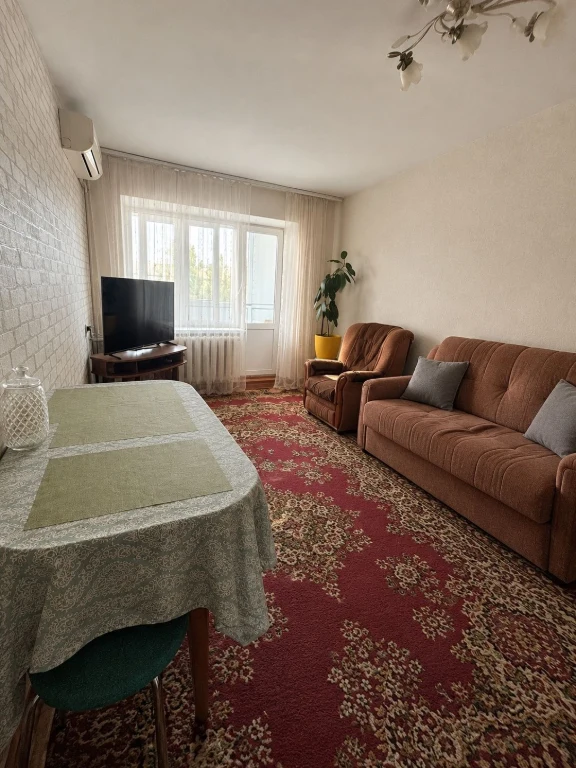 Sale of a 3-bedroom apartment