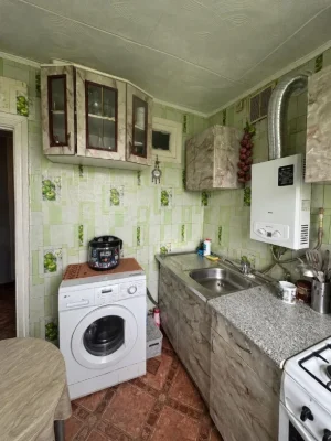 Sale of a 3-bedroom apartment