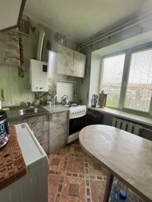 Sale of a 3-bedroom apartment