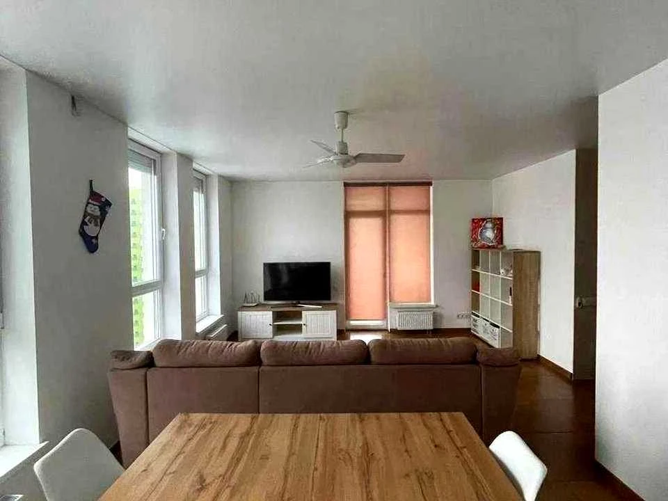 Apartment. Kyiv, Berezaysky Prospect.