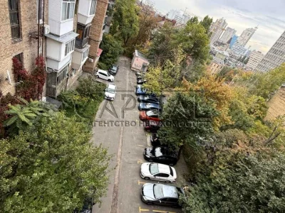 Apartment. Bulvarno-Kudryavska st.