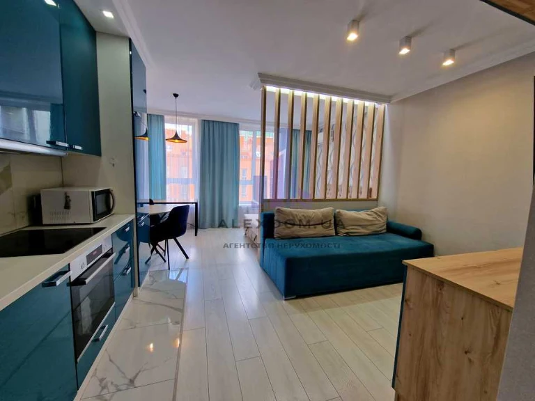 Apartment. Соборності просп.