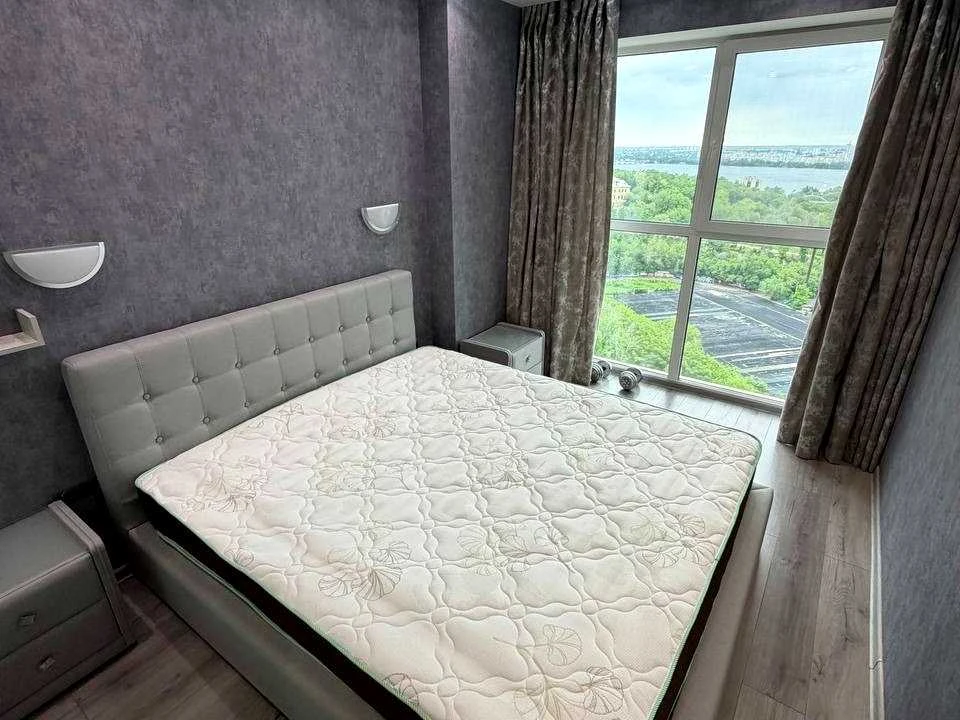 Apartment. Dnipro, Ivan Akonfiyeva st.