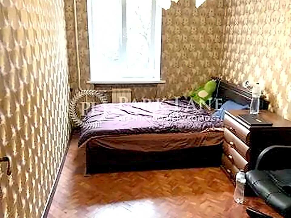 Квартира. Київ, вул. Євгена Коновальця