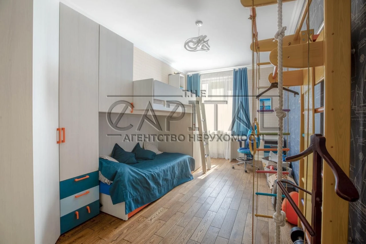 Продається розкішна квартира площею 110 м² в ЖК RiverStone
