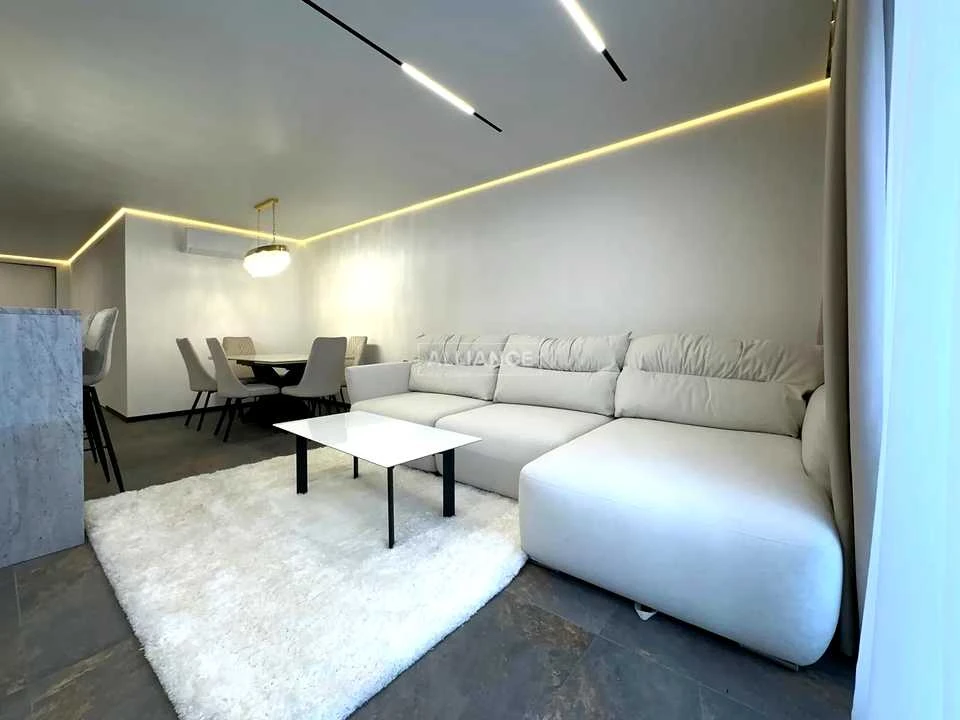 Apartment. Ivano-Frankivsk, Romana Levytskyi Street