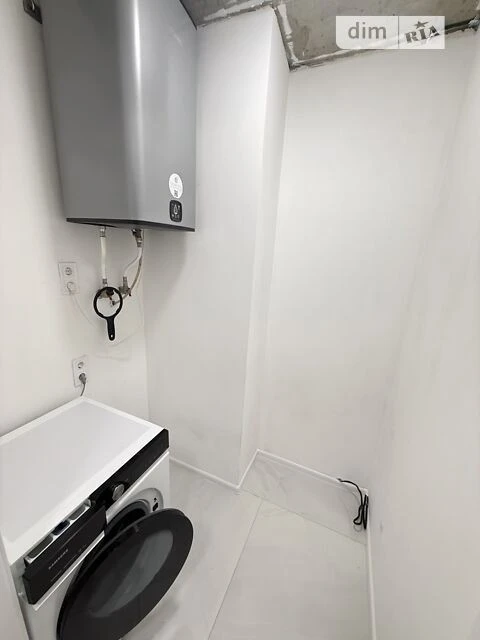 Sale of 2-room apartment 68.1 sq. m. on Viktora Nekrasova 8 •