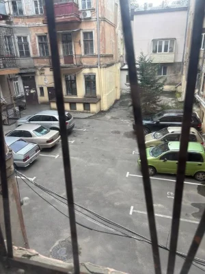 580$ м2! Торг! 5-комн.квартиру в центре города ул. Пастер