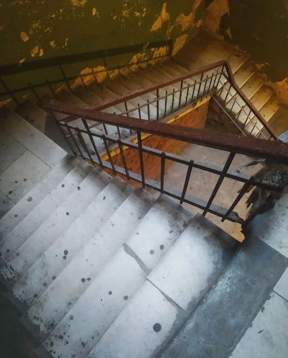 580$ м2! Торг! 5-комн.квартиру в центре города ул. Пастер