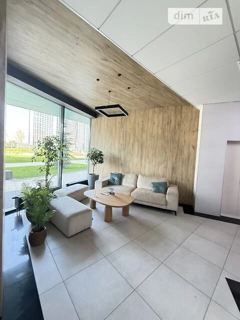 Sale of 2-room apartment 68.1 sq. m. on Viktora Nekrasova 8 •