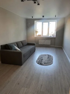 Продам 2ком Сады2 новострой