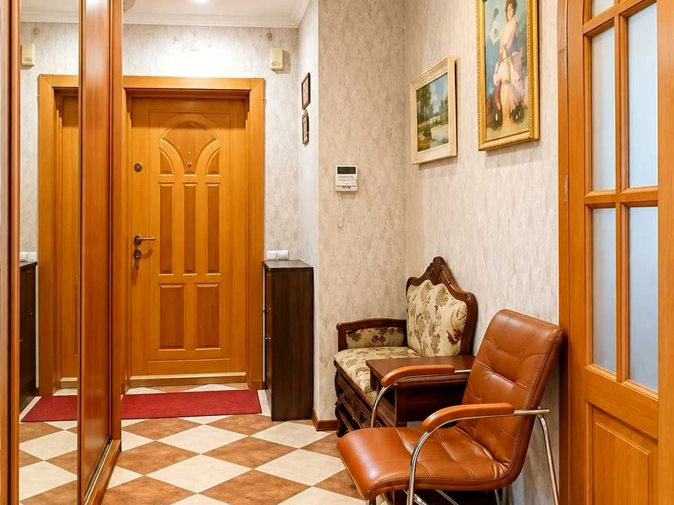 Квартира. Київ, Автозаводська вулиця