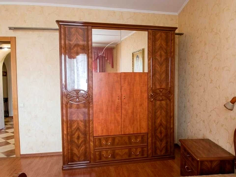 Квартира. Київ, Автозаводська вулиця