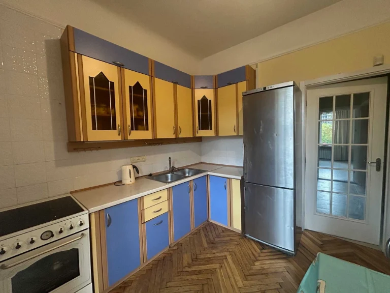 Продажа 2-комнальной сталинки Дарницкий район Харьковское шоссе Дарни