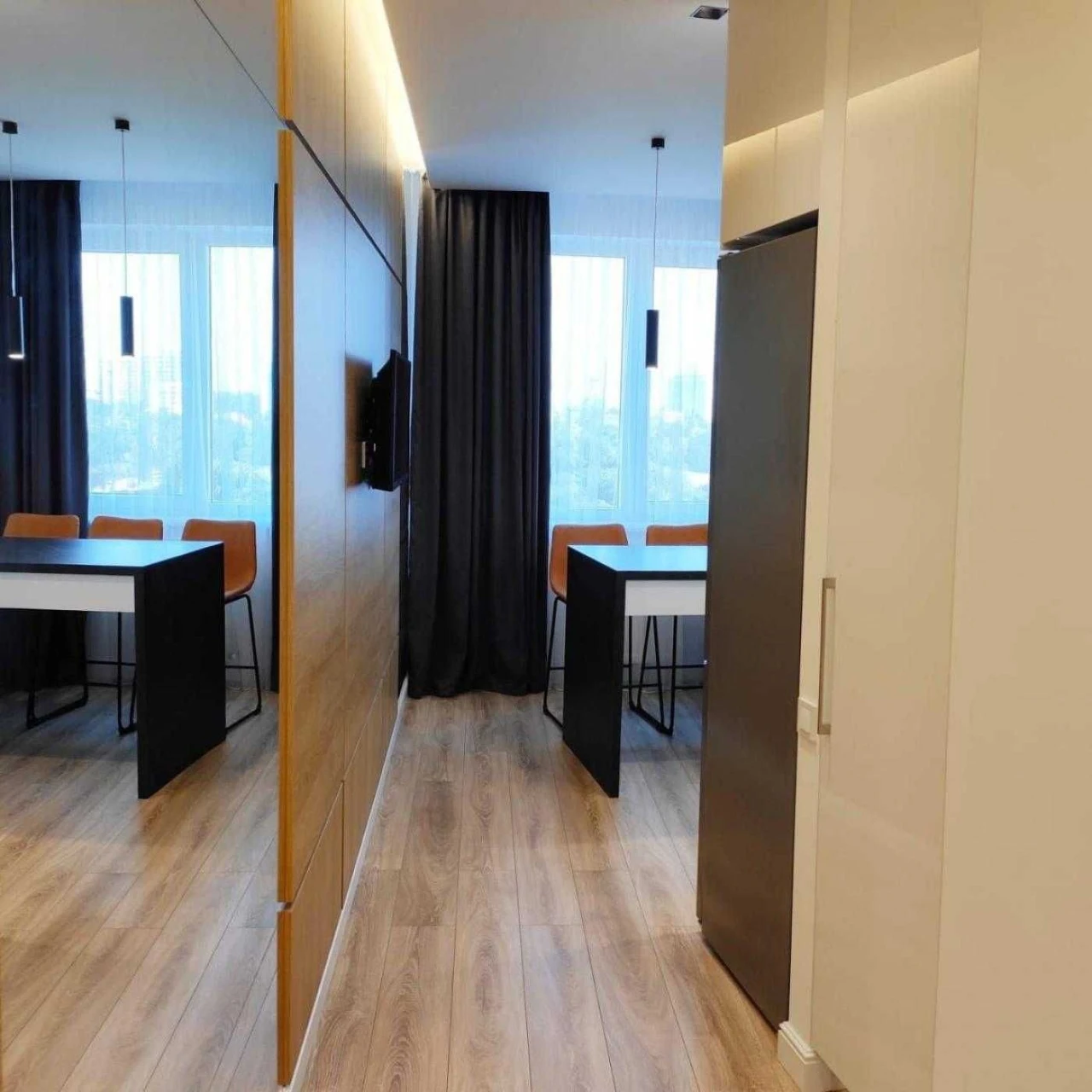 26 Zhemchuzhina, 2nd floor