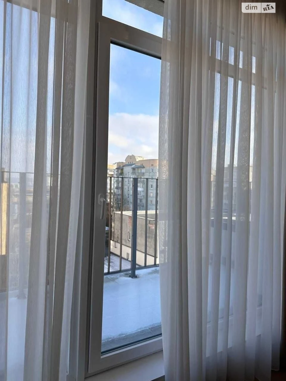 Long-Term Rental Apartment near the Train Station