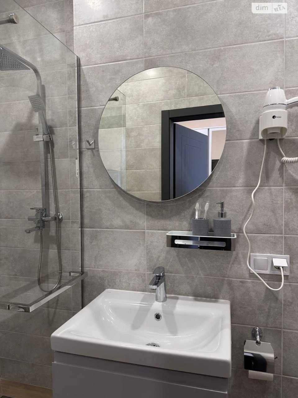 Long-Term Rental Apartment near the Train Station
