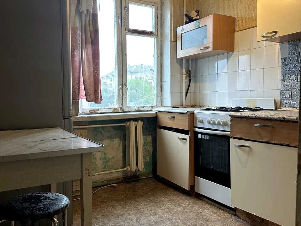 Apartment. Kharkivse Shose, Kyiv
