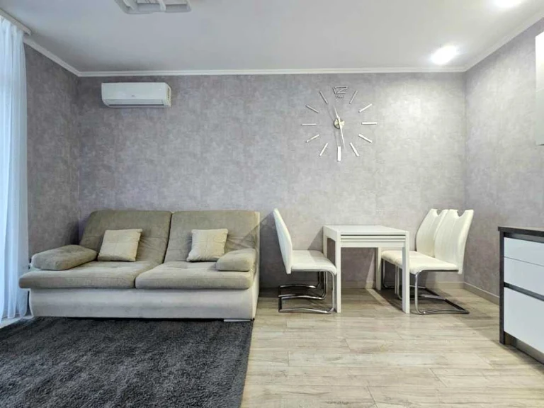 Apartment. Sobornosti Avenue, Kyiv