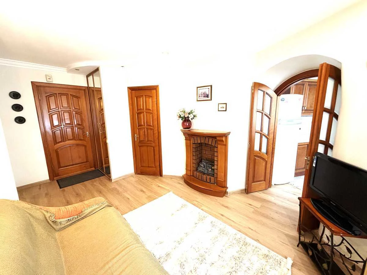 Аренда 2-комнатной квартиры 65.5 м², Маршала Тимошенко ул.,