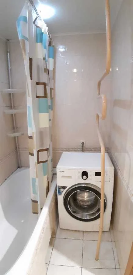 Rent 1-bedroom apartment 30 sq m, Marshal Rokosovsky Street