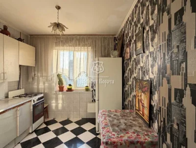 Apartment, 2 rooms. Good condition. Red Rowan Avenue, 25, Troyeshchin