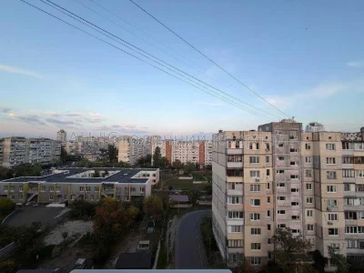 Метро Героев Днепра, Двухкомнатная