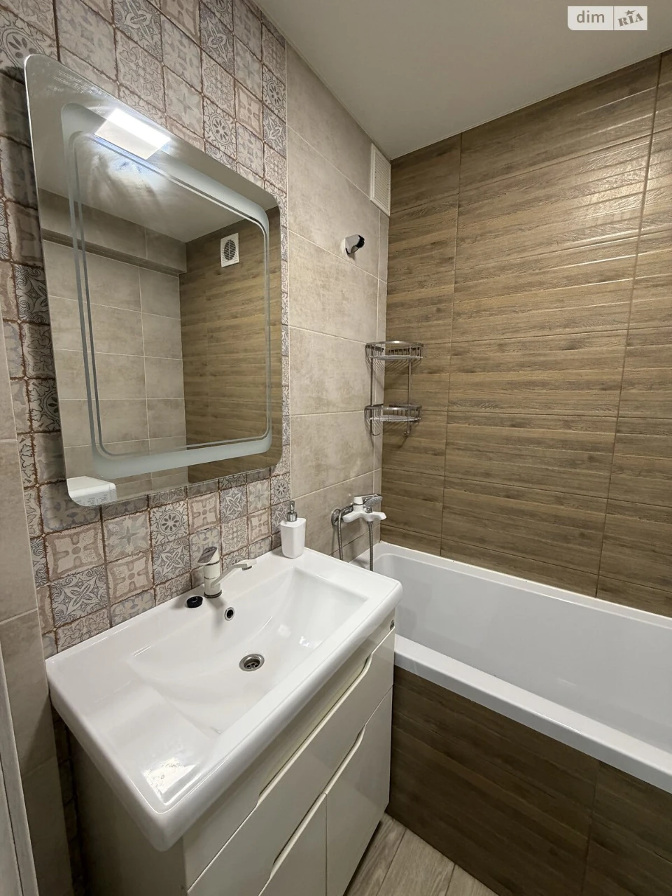 Long-Term Rental Apartment in Blizhniye Zamostye