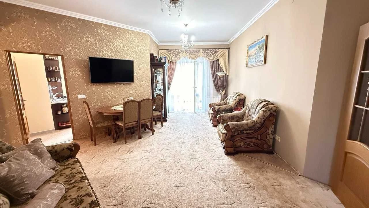 Продаж 3-кімнатної квартири в Ужгороді | Закритий житловий комплекс